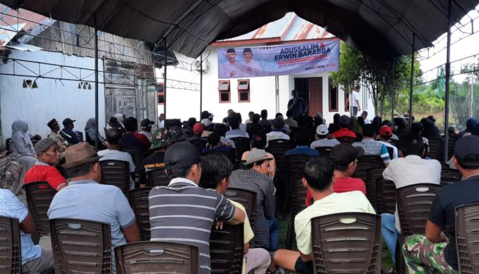 Agussalim Disambut Hangat Warga Ponsel dan Bua, Sosialisasikan Program Agus-Win BPJS Gratis