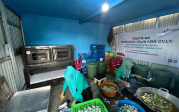 Pertamina Patra Niaga Sulawesi Kembangkan Budidaya Bebek Petelur di Maros: Perkuat Ekonomi dan Ketahanan Pangan Masyarakat