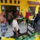 Polsek Bone-Bone Gelar Gerakan Pangan Murah, 6 Ton Beras Ludes Terjual