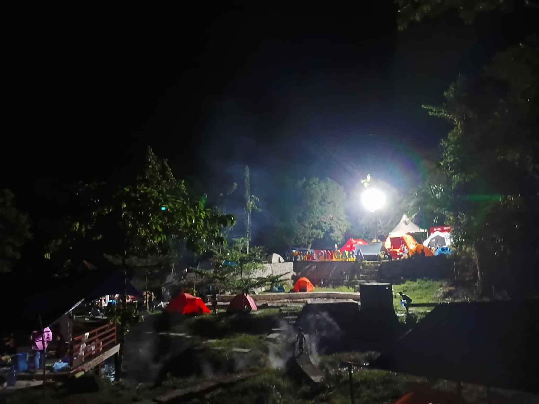 Intip Keseruan Perangkat Daerah Camping Wisata di Permandian Air Panas Pincara