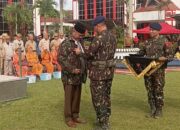 Mantan Bupati Kukar Edi Damansyah Terima Gelar Warga Kehormatan Muda Korps Brimob Polri