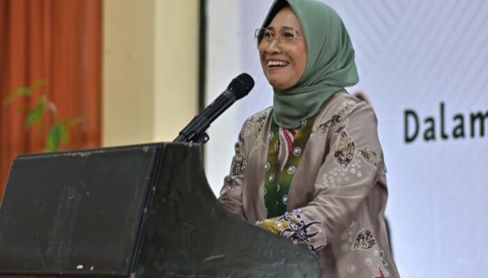 Ketua Komisi X DPR RI Ingatkan Sekolah di Bontang Jujur Isi Dapodik