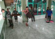 Sambut Ramadan, Kodim 0908/Bontang Bersihkan Masjid Bersama Warga