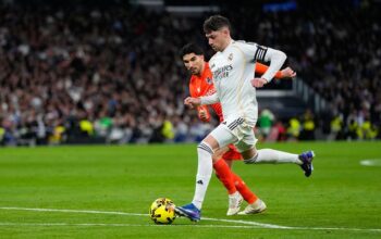 Madrid Mengamuk di Bernabeu, Sikat Real Sociedad 4-1