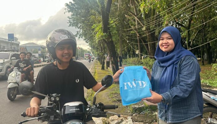 Berbagi di IWD 2026, Koalisi Perempuan Indonesia dan PWI Pangkep Gaungkan Pesan Perlindungan Perempuan