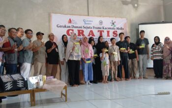 Tekan Angka Kebutaan di Usia Muda, MGI Club Gelar Donasi Kacamata Medis Gratis di Samarinda