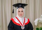 Inspiratif, Istri Bupati Luwu Buktikan Semangat Belajar Tak Mengenal Usia