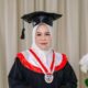 Inspiratif, Istri Bupati Luwu Buktikan Semangat Belajar Tak Mengenal Usia