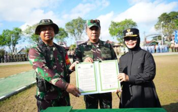 Danrem 091/ASN Resmi Tutup TMMD Ke-128 di Bontang 
