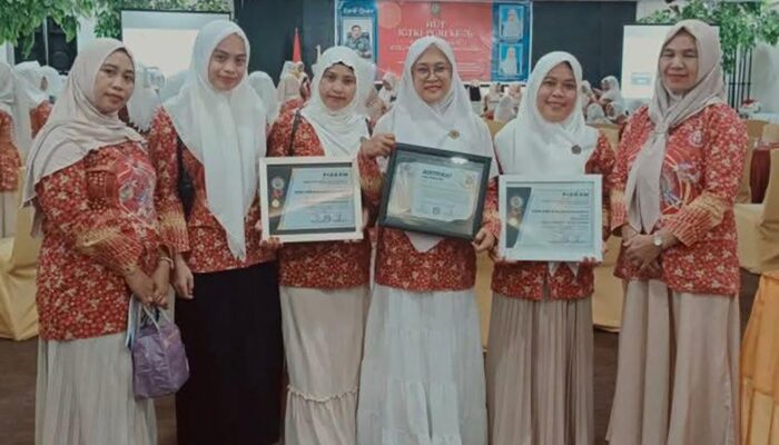 HUT ke-76 IGTKI-PGRI, IGTKI Luwu Utara Sabet Dua Penghargaan Tingkat Provinsi 
