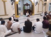 Ustaz Suparman Sosialisasi Program Pengabdian Masyarakat Melalui Kajian Keislaman di Masjid An-Nur