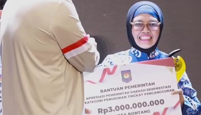 Bontang Terbaik 1 Penurunan Pengangguran, Digganjar Rp3 Miliar