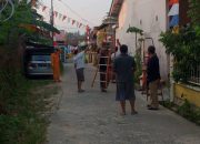 Sambut HUT ke-81 RI, RT se-Kelurahan Satimpo Kompak Kerja Bakti dan Pasang Bendera Merah Putih