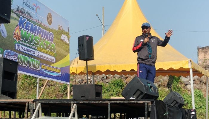 Gelar Kegiatan Pariwisata di Bantaran Sungai Masamba, Bupati Andi Rahim Apresiasi Disporapar
